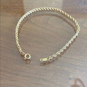 Elegant Gold Rope Chain Bracelet